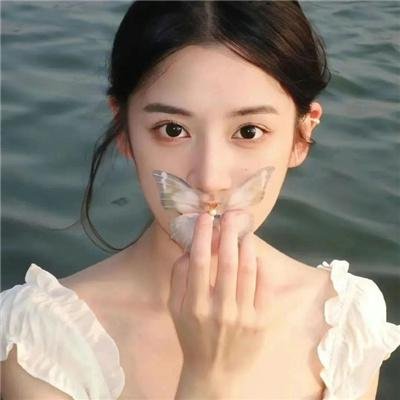 她和她的航天员